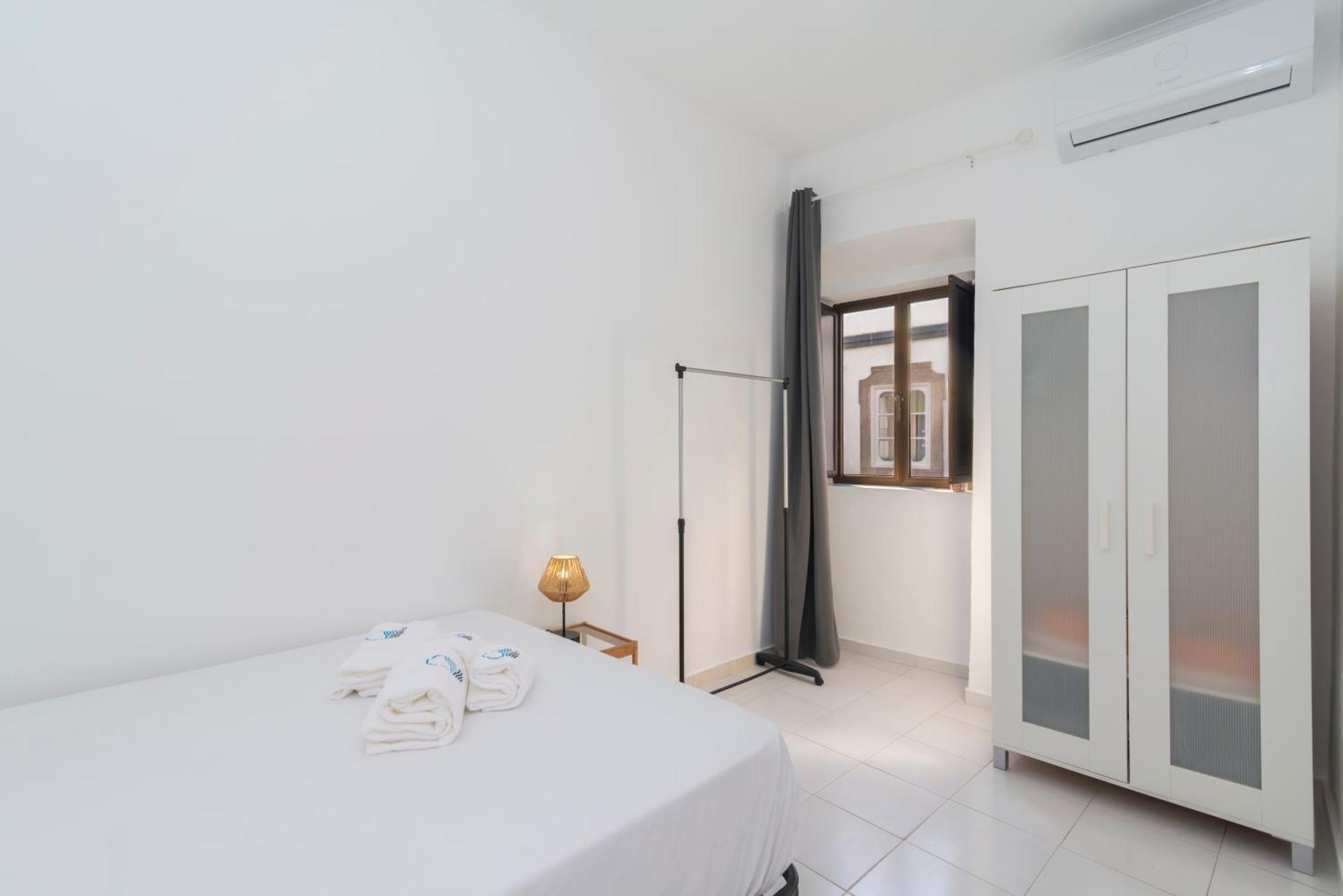 Casa Garde - 5 Mins City Center - Private Balcony - Wi-Fi Tavira Exterior photo